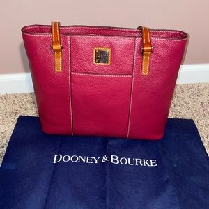 NWT Dooney & Bourke Raspberry Leather Shopper